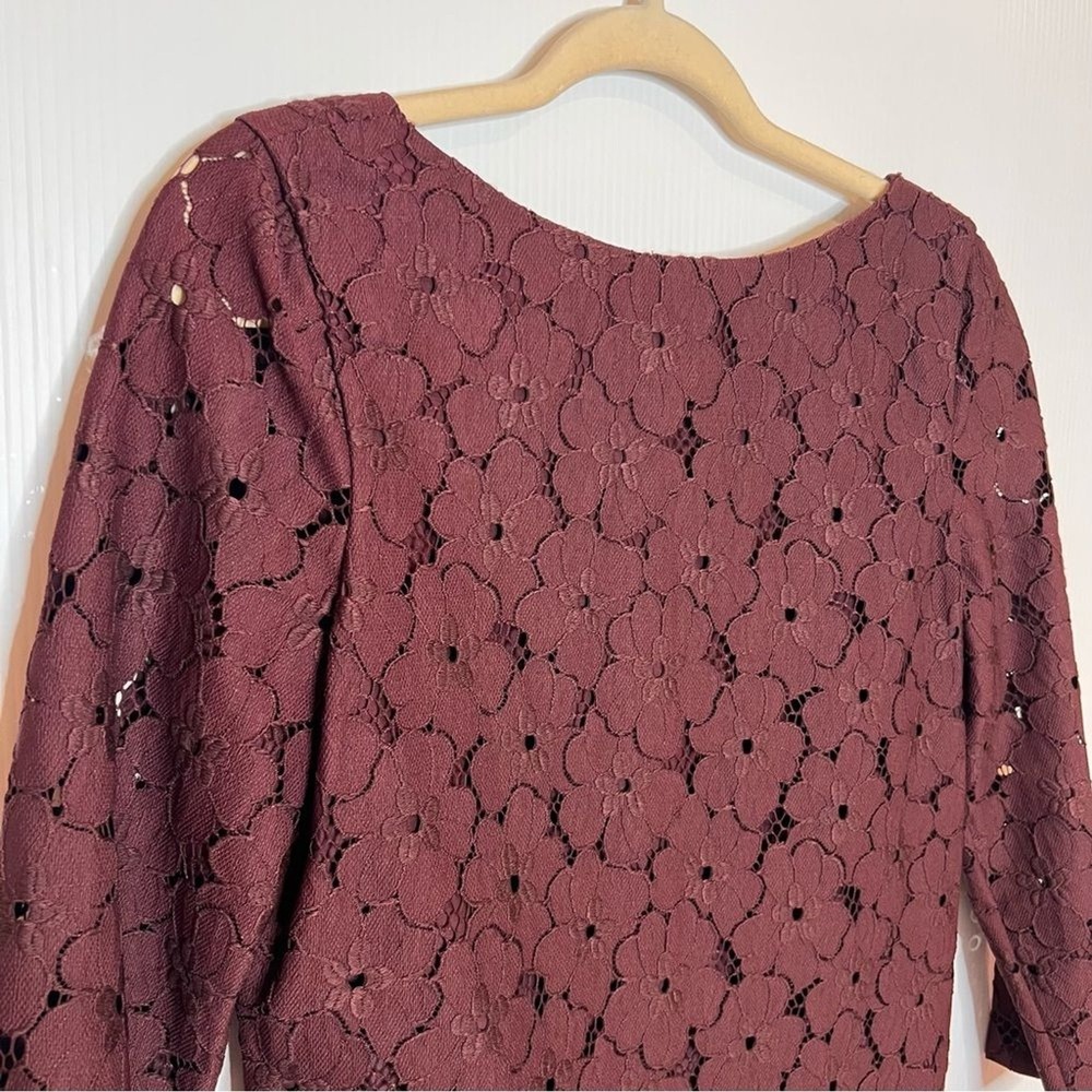 DIANE von FURSTENBERG Sarita Flower Lace Mini Dress. Size 10 - Picture 7 of 11